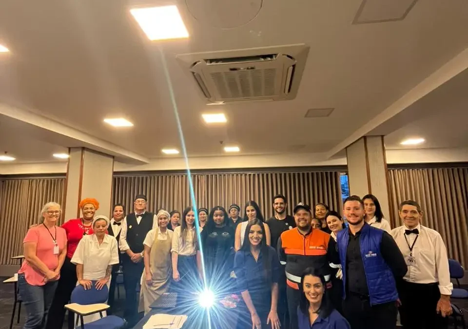 Ecco Salva realiza palestra interativa da SIPAT para colaboradores do Hotel Ritter