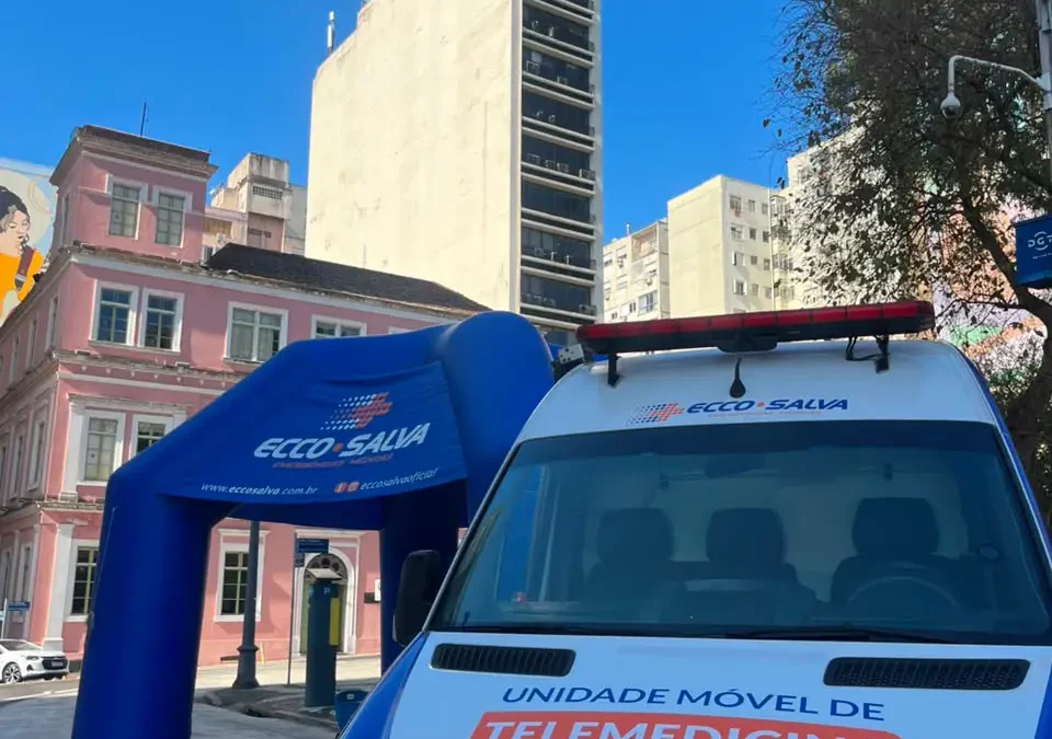 Ecco Salva reforça compromisso com a saúde em mais uma ação no Centro de Porto Alegre